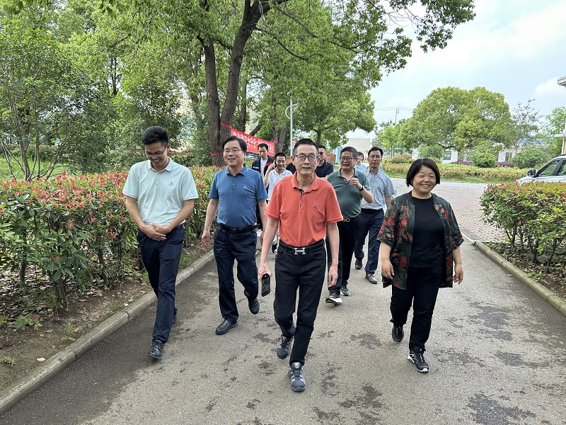 中環環保丨張伯中董事長赴桐城市清源水務項目視察指導